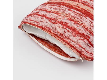 Marra: Waterproof Outdoor Pillow with Soft Padding | Maanta