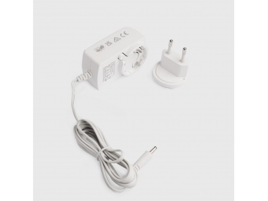 Battery Charger for Outdoor Roller Shade Motors - compatible with Maanta 12v motors