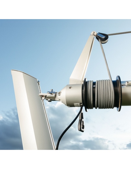 Alu Simple: The Pole for Your Motorised Retractable Sail Zefira