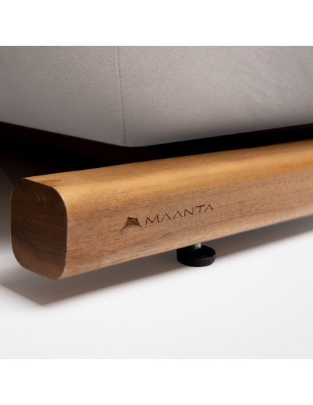 Tuga: Teak sun lounger Unique Nautical Design