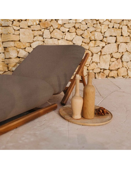 Tuga: Teak sun lounger Unique Nautical Design