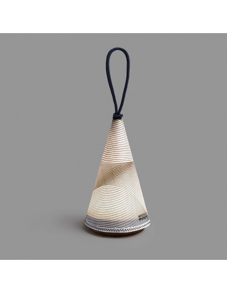 Cala Lamp: Nautical Design, Adjustable Light, 143 Hours of Autonomy