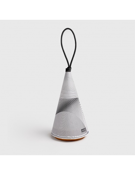 Cala Lamp: Nautical Design, Adjustable Light, 143 Hours of Autonomy