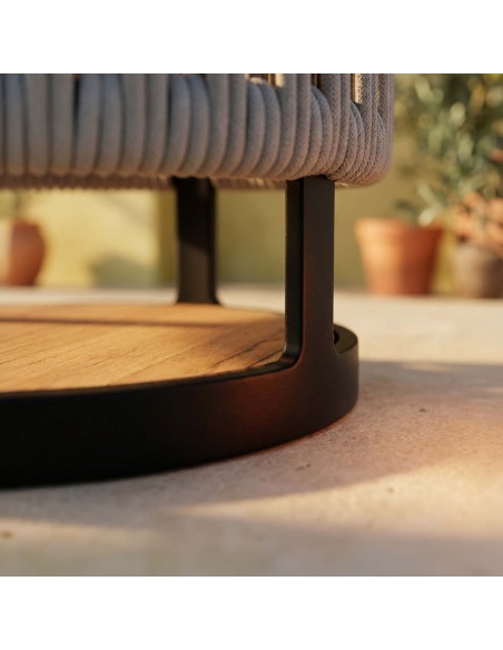 Marinea: Outdoor Lamp in Braided Rope