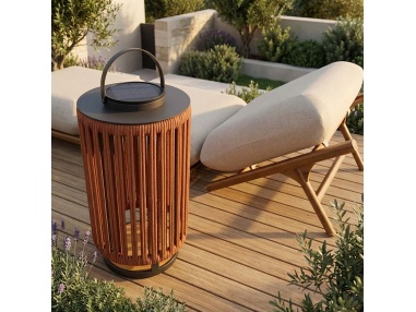 Marinea: Outdoor Lamp in Braided Rope