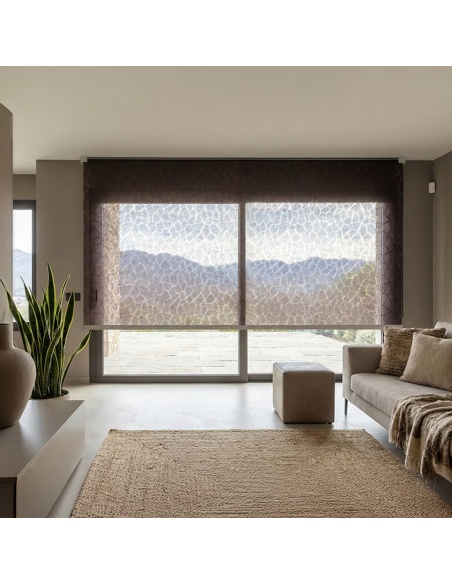 Recta: Roller Shade with Geometric Design Plate