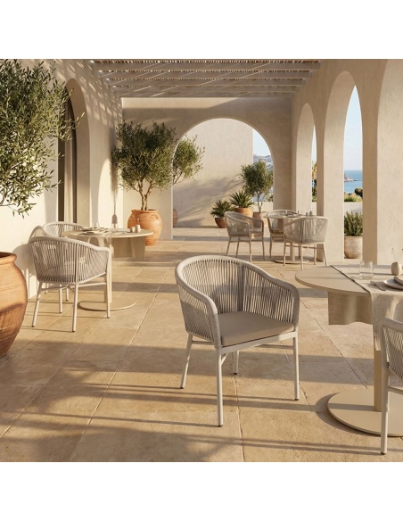 Liara: Outdoor Chair in Anti-UV Olefin Rope
