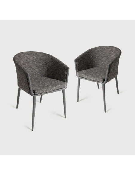 Mitara: Outdoor Dining Armchair in Solution-Dyed Fabric