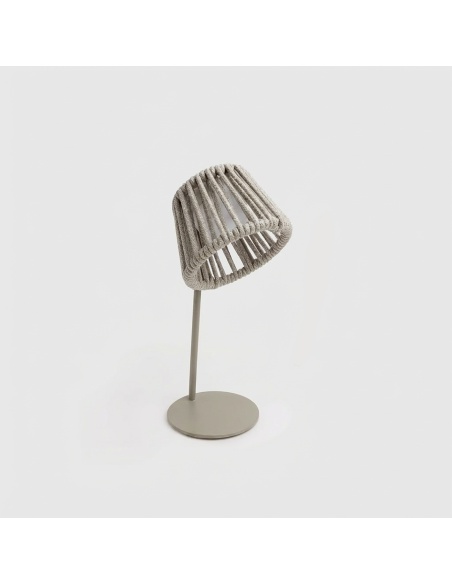 Mini Ropelle: Rechargeable Table Lamp in Olefin Rope