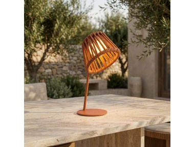 Mini Ropelle: Rechargeable Table Lamp in Olefin Rope