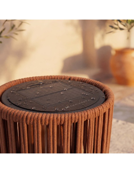 Filara: modern solar light - solar garden lamp for patio and outdoor