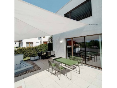 Solaria waterproof - our best radial cut shade sail